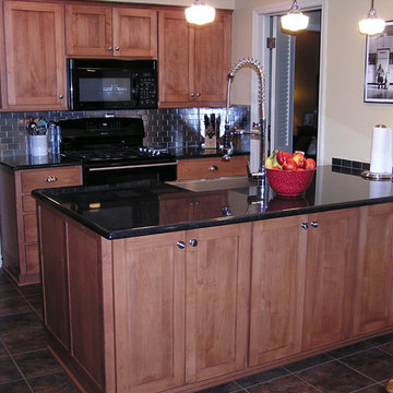 Kitchen Cabinet Refacing with new Countertop