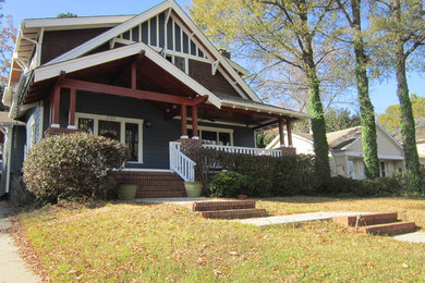Arts and crafts exterior home photo in Charlotte
