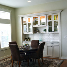 Dining room builtins