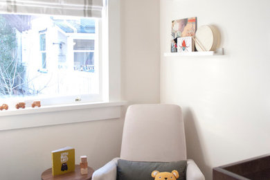 Design ideas for a transitional kids' room in Vancouver.