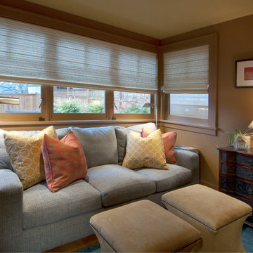 Queen Anne HIll kitchen sitting and eating areas