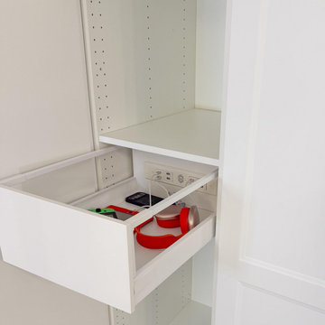 Contemporary Kitchen Cabinet with In-Drawer Tech Hub
