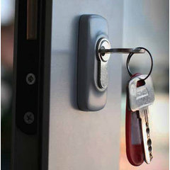 topnotchlocksmith@aol.com