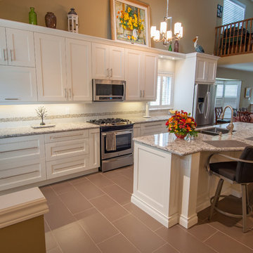 Bellview Transitional Kitchen