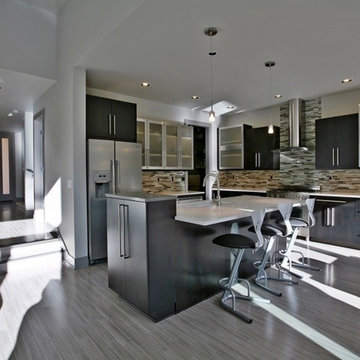 Travertine Line Art - Kitchen