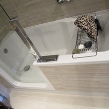 MOM - bathroom