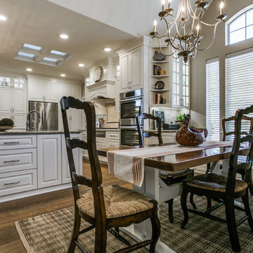 Kitchen, Living Area, and Laundry Room (Ross Downs, Colleyville)