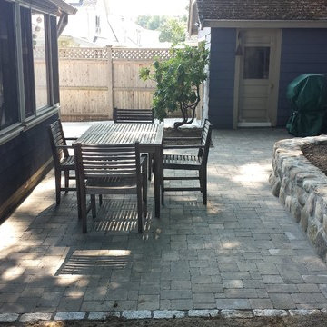 Belgard Dublin Cobble Patio with Fieldstone Wall
