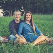 Joni Taylor's photo