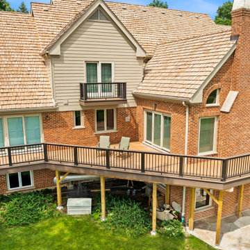 Deckorators Khaya & Sedona Decking, Timbertech Rail Matte Espresso & Drink Rail