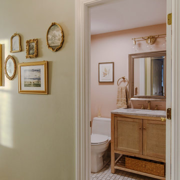 Newport Airbnb Bathroom