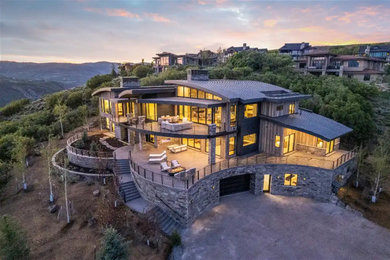 Photo of a contemporary house exterior in Salt Lake City.