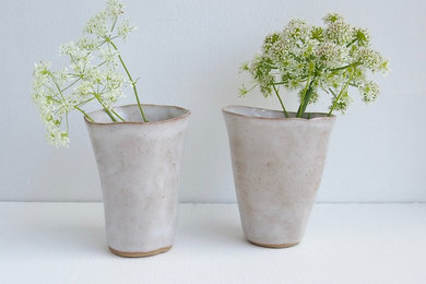 Natural oatmeal pottery vases
