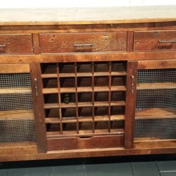 Side pieces - Wine And Bar Cabinets