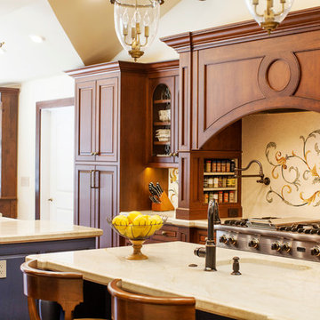 Fancy Tuscan Country Kitchen