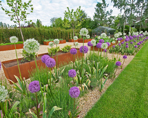 Modern Garden Design Ideas, Renovations & Photos