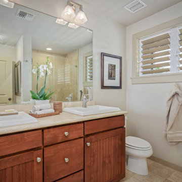 Condo on Alii Drive