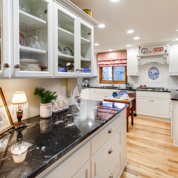 Traditional Kitchen Restyled in White