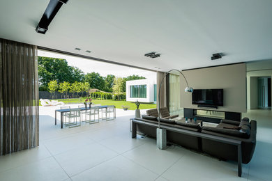 Contemporary living room in London.
