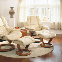Reno by Stressless - Recliner Chairs