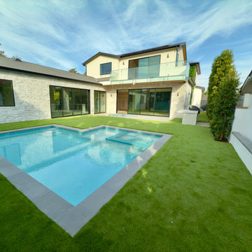 Morisson pool and spa raised wall with sheer decent