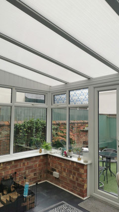 Cheap ideas to keep conservatory warm in winter? | Houzz UK