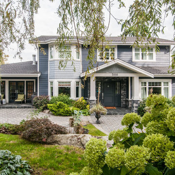 Benjamin Moore Mysterious Exterior