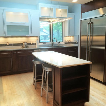 Contemporary Beachwood Kitchen