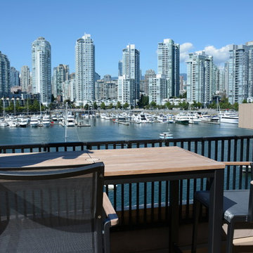 Seaside City Penthouse
