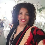 Joan Holliday's photo