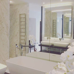 Lusso Stone Recent Customer Projects - Products