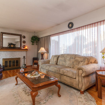 Great south Facing large Back yard & In law potential
