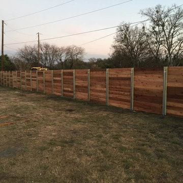 Contractor Kyle Sadler Horizontal Cedar Fence Buda, TX