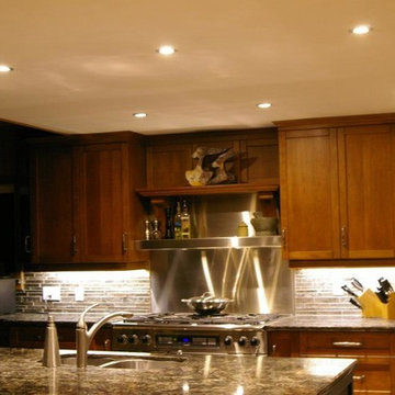Traditional Kitchen LED Lighting