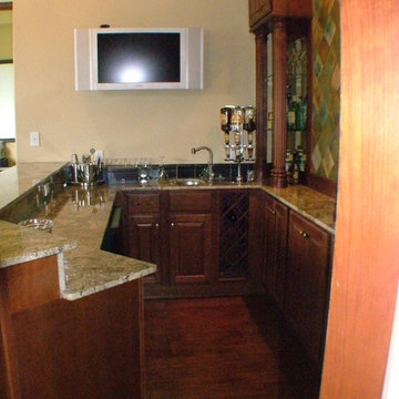 Custom Bar