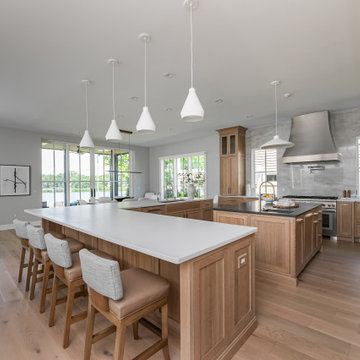 Entertainer's Dream in Quarter Sawn White Oak