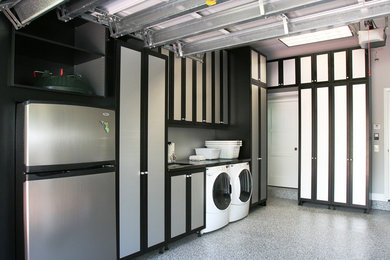 Photo of a contemporary garage in Miami.
