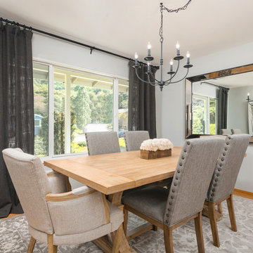 Brittan Rustic Dining Room