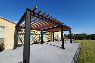 Fernandez custom pergola
