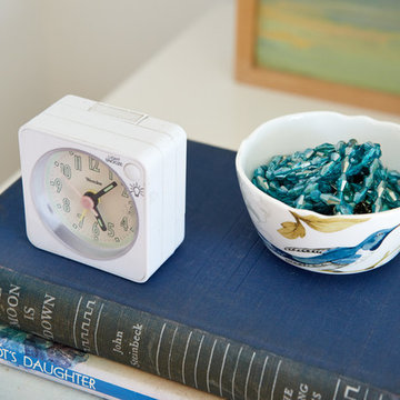 Madison Avenue | Bedside Vignette