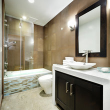 Moms Small Bathroom