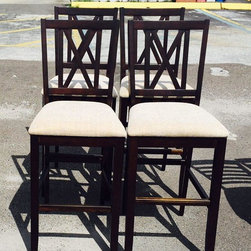 4 High Chairs - Products