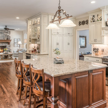 Brentwood Living + Kitchen Remodel