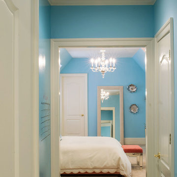 Main Line Tween Suite