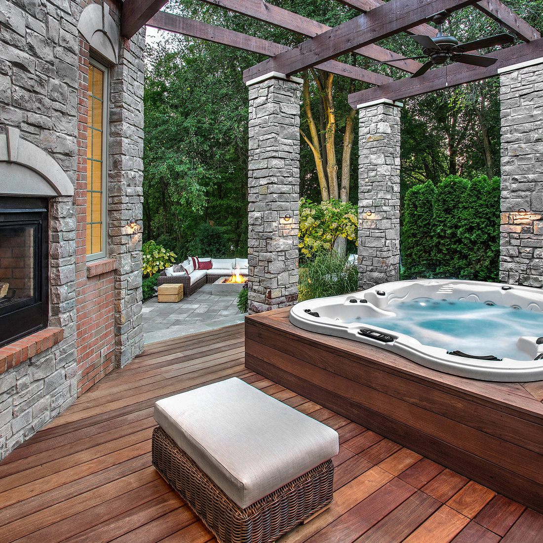 Oakhurst Retreat