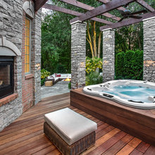 Hot tub