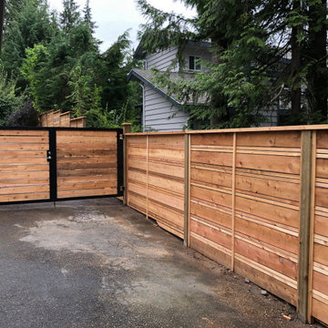 Squamish Custom semi private with aluminum custom gate