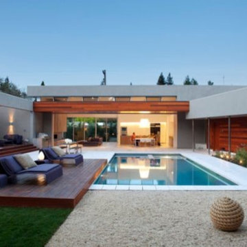 pool deck resurfacing