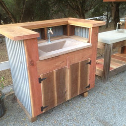 Potting Station - Gardening Tools