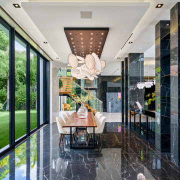 Statement Glass Lighting Defining a Luxury Dining Space